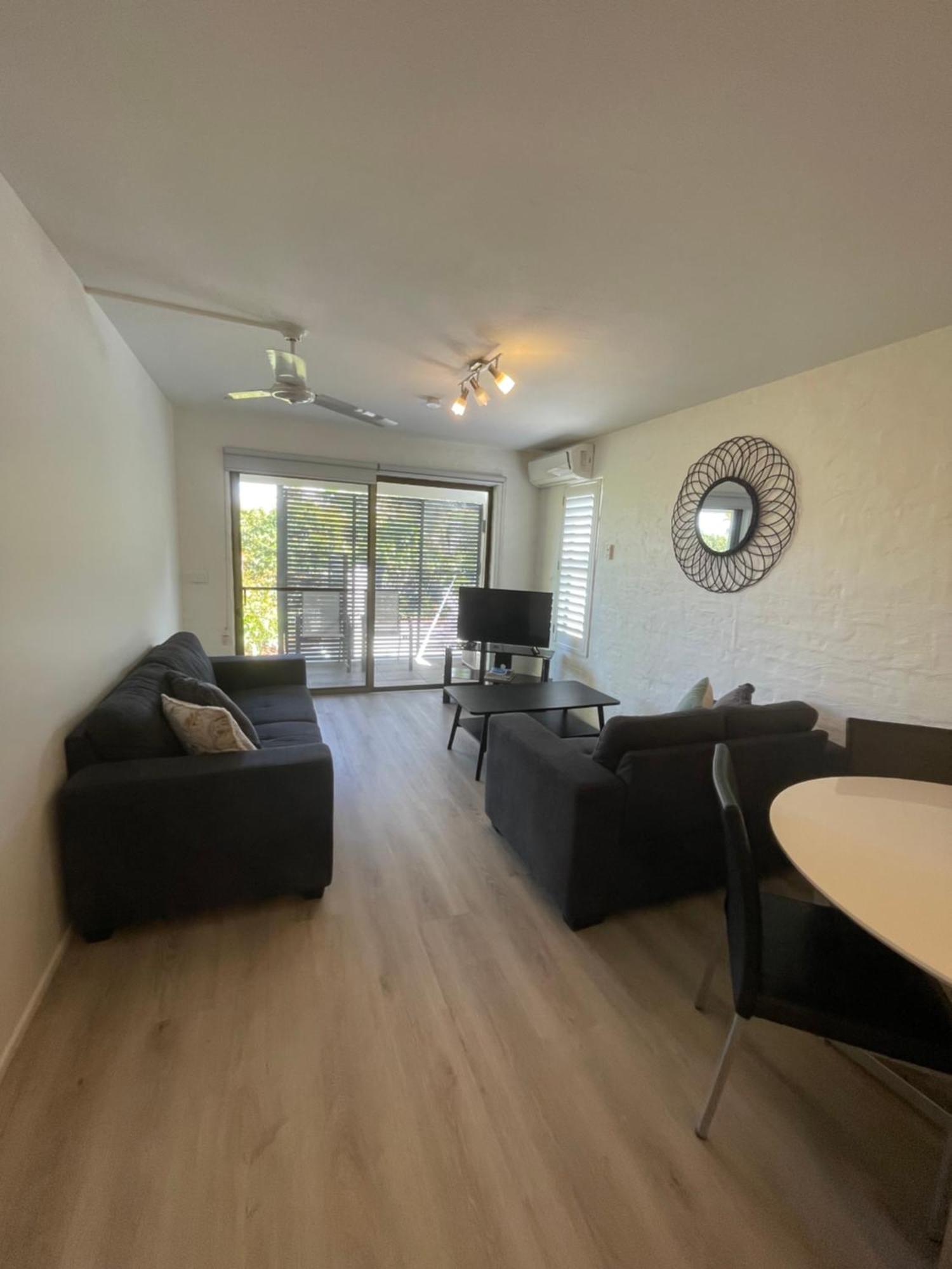 Myuna Holiday Apartments Нуза Хедс Экстерьер фото