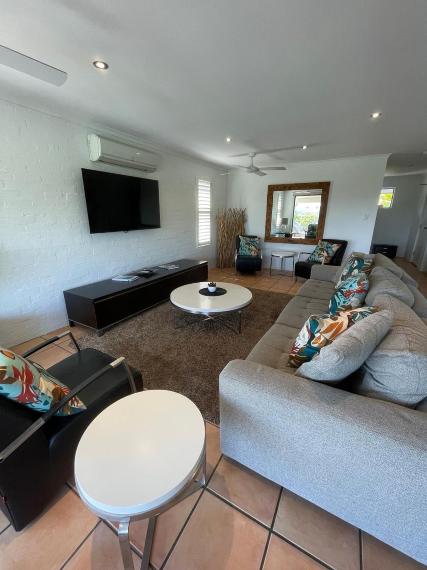 Myuna Holiday Apartments Нуза Хедс Экстерьер фото